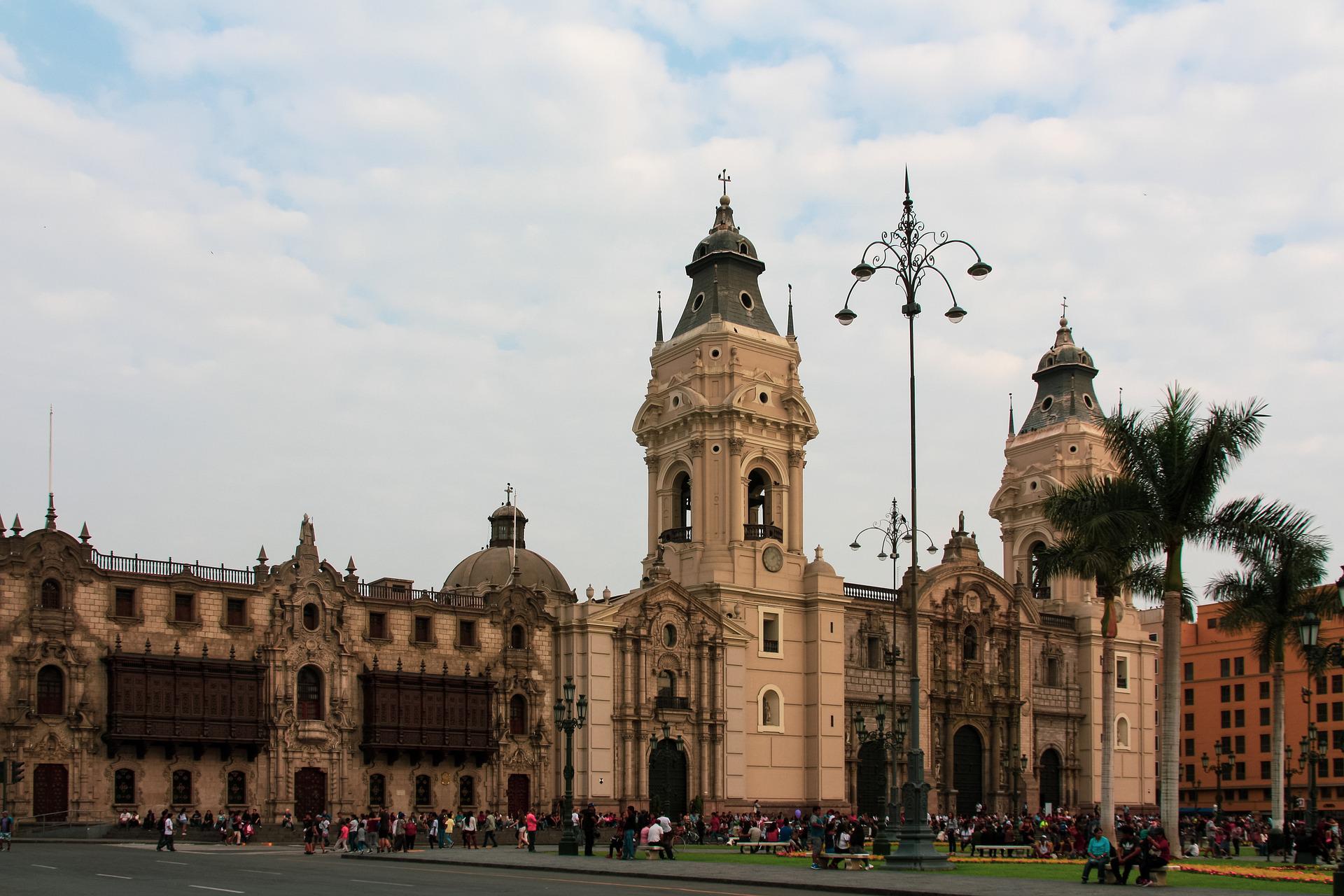 Vermeend trainer mengsel Lima - Kom alles te weten over de hoofdstad van Peru!